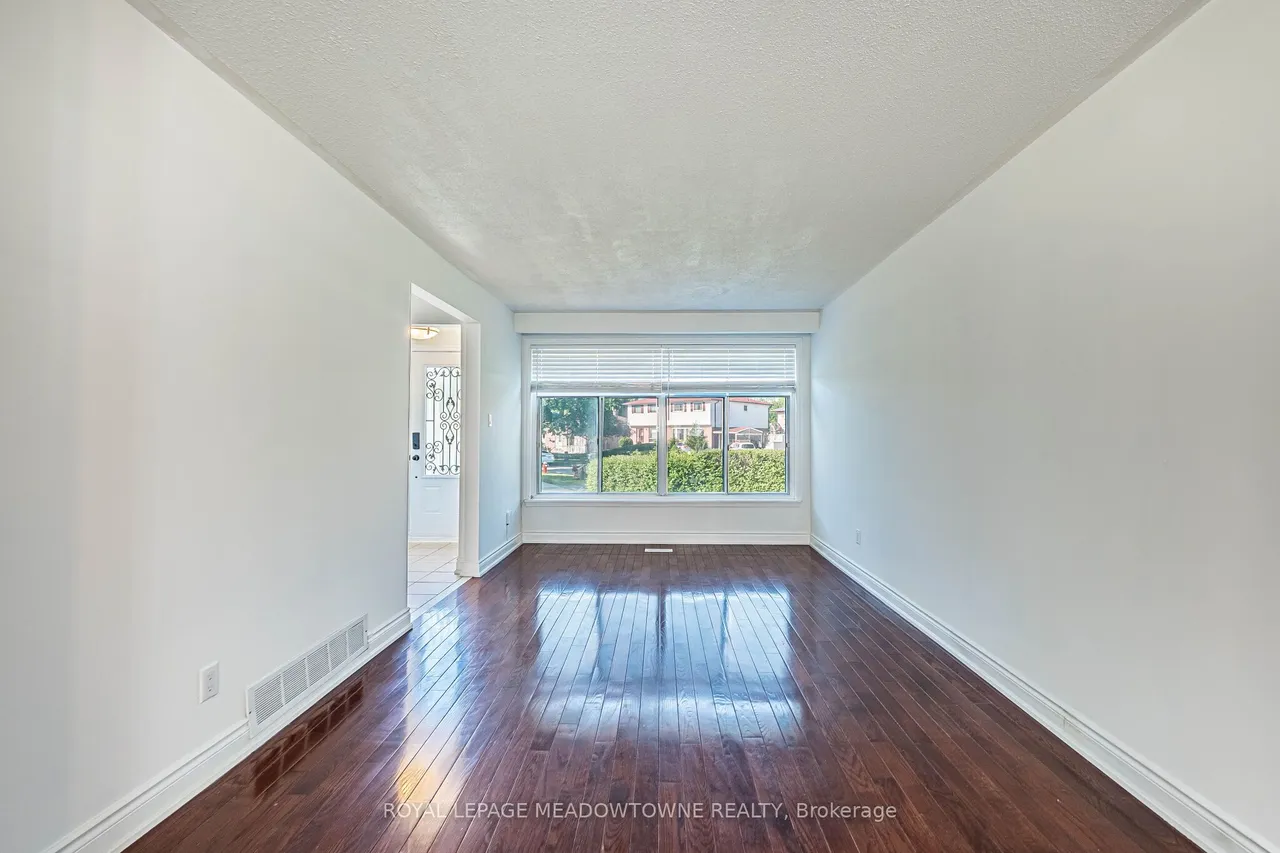 2155 Pashak Court — photo 3