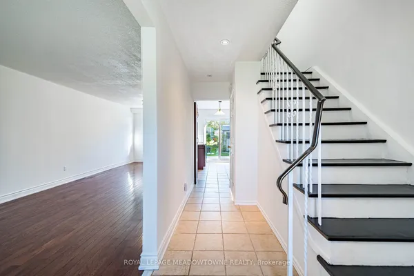 2155 Pashak Court — photo 2