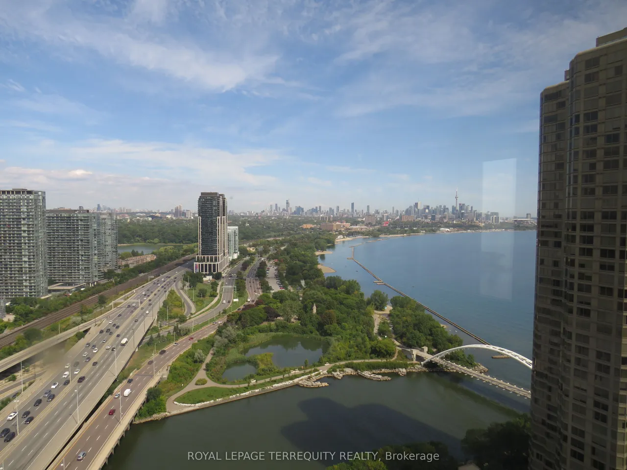 2045 Lake Shore Boulevard W, Unit 3305 — photo 16