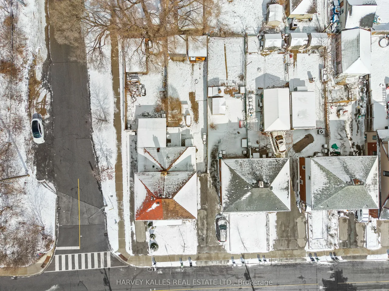 14 Manitoba Street — photo 43