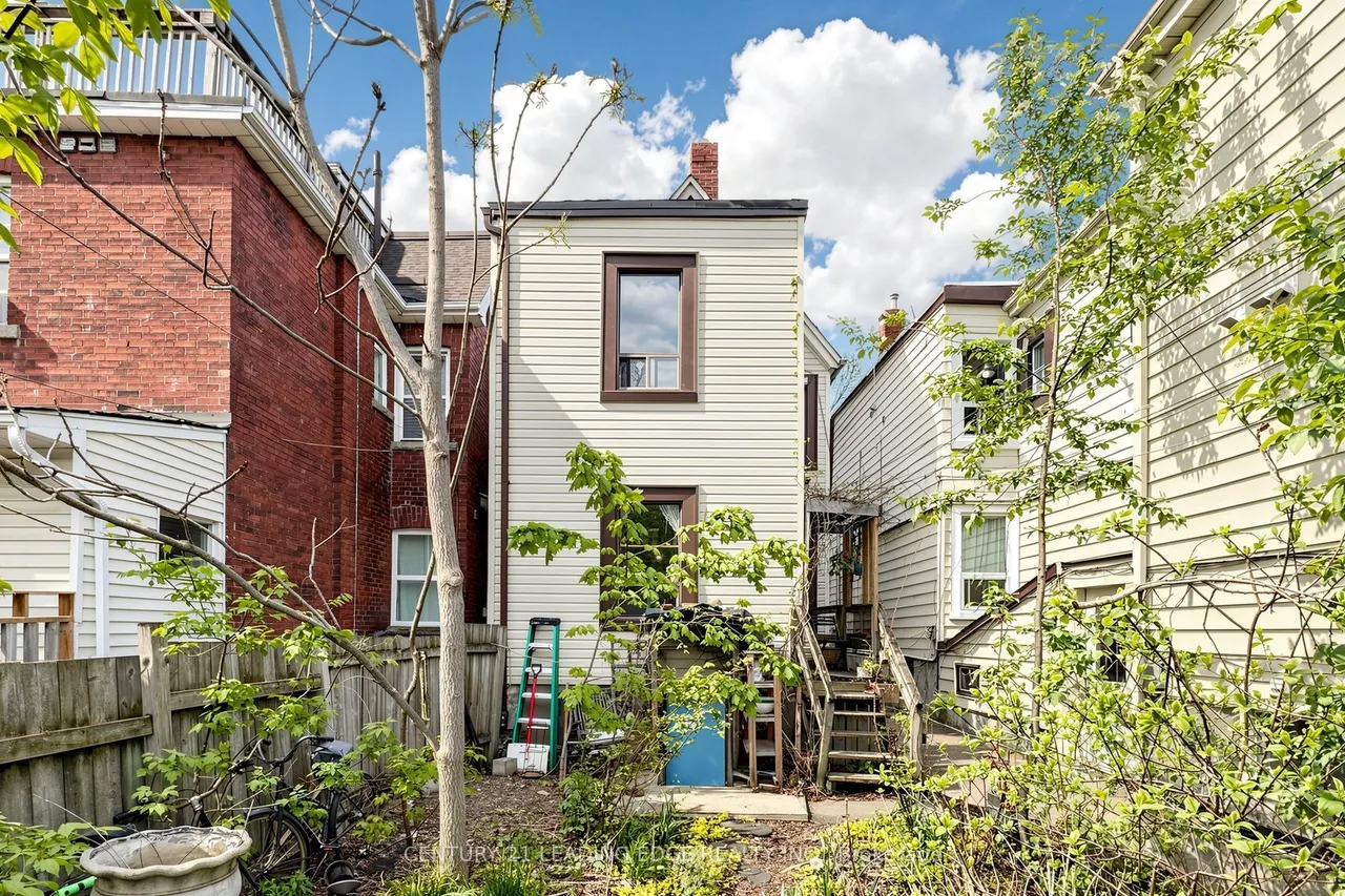 1132 DUFFERIN Street — photo 31