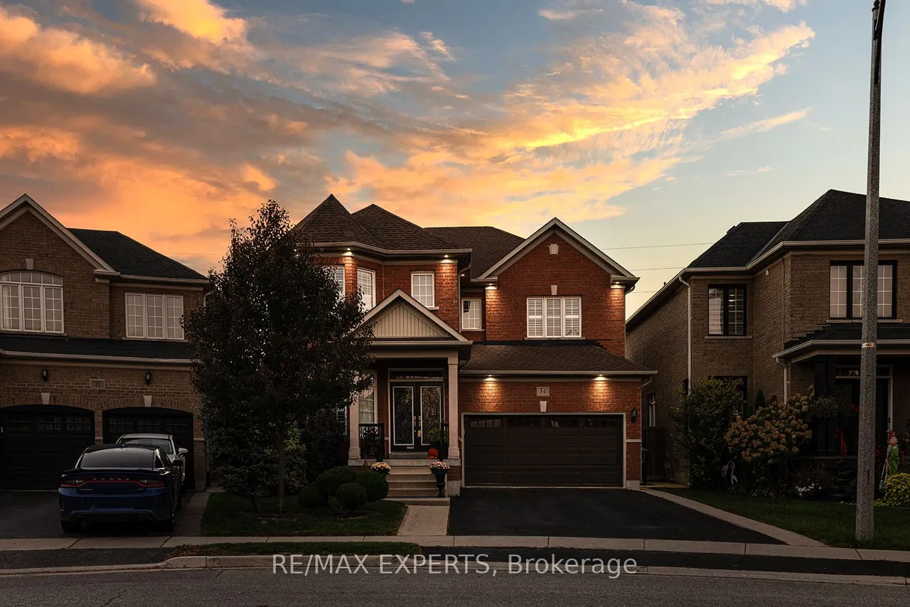 34 Laurentide Crescent