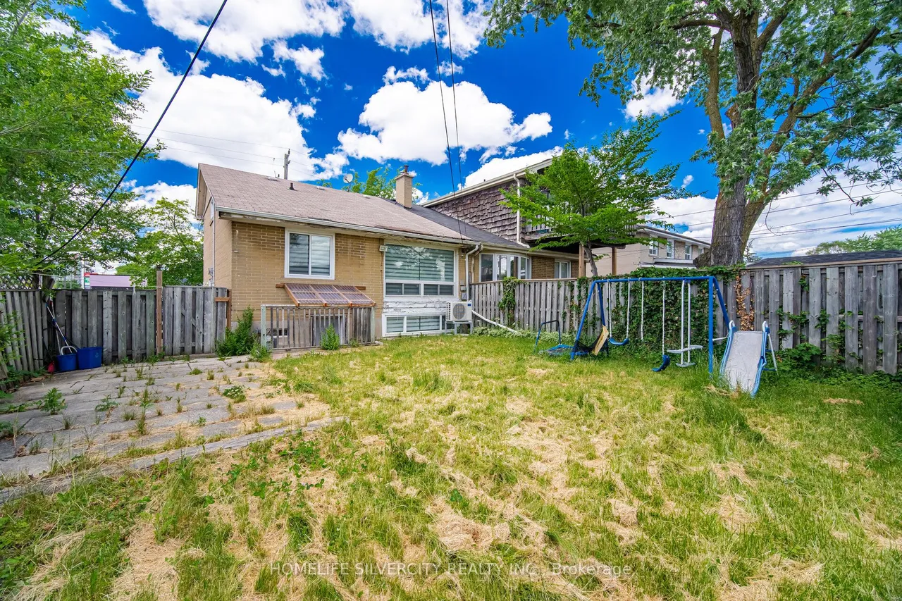 29 Brookmere Road — photo 41