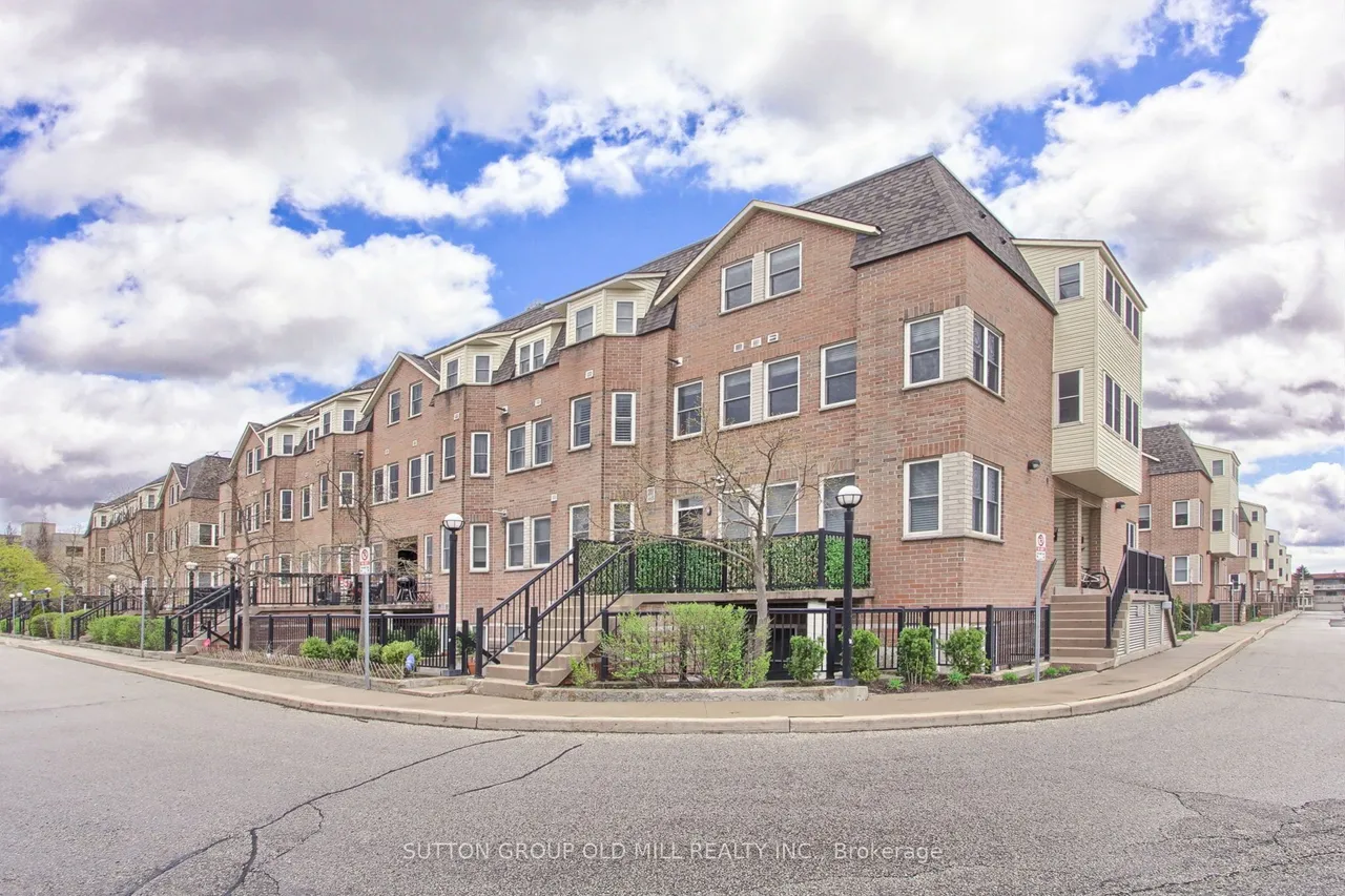 760 Lawrence Avenue W