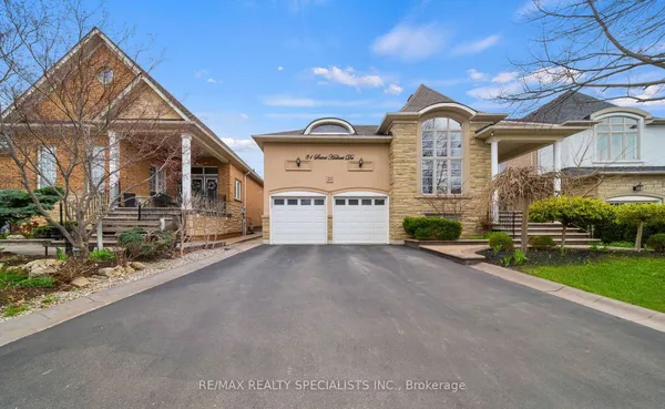 31 Saint Hubert Drive — photo 2