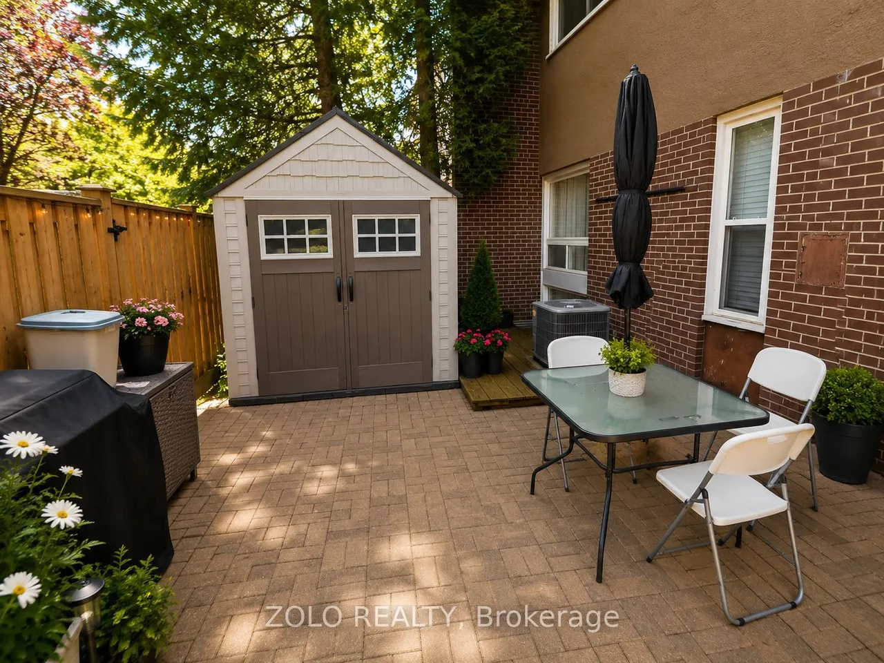 3250 The Credit Woodlands — photo 14