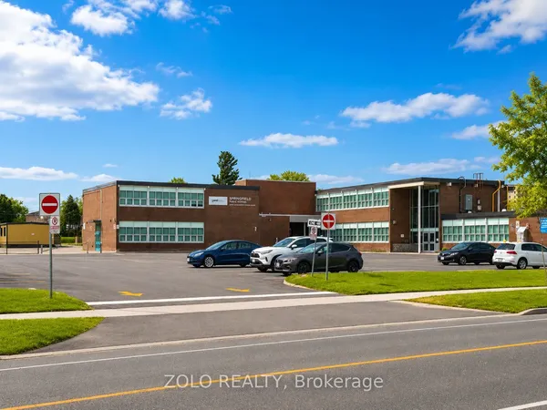 3250 The Credit Woodlands N/A — photo 2
