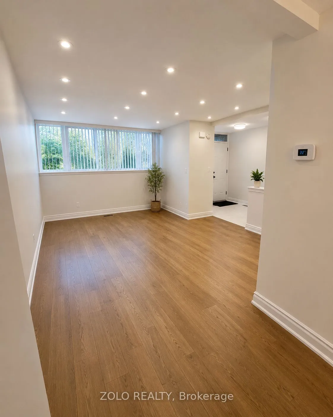3250 The Credit Woodlands — photo 3
