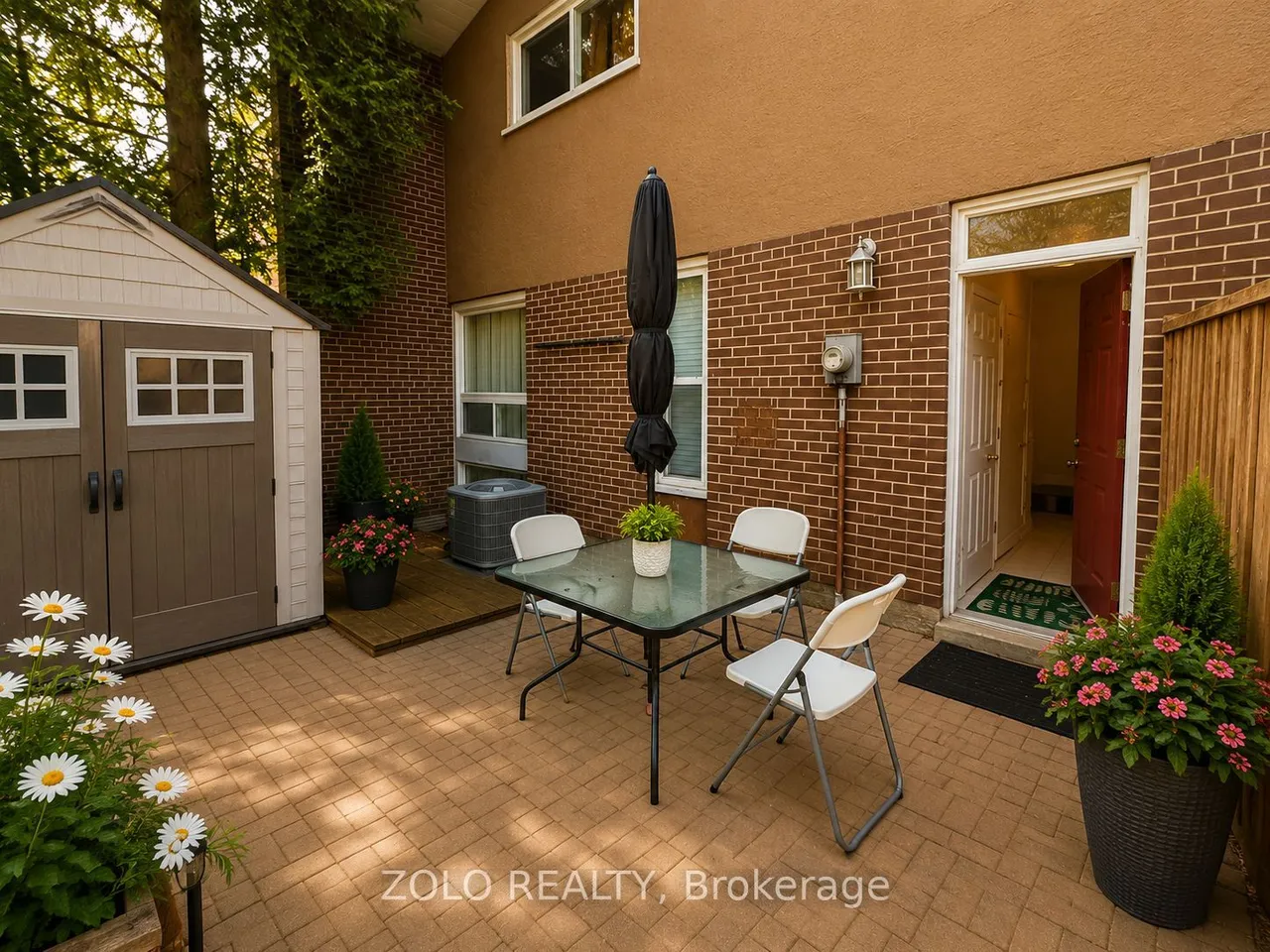 3250 The Credit Woodlands — photo 15