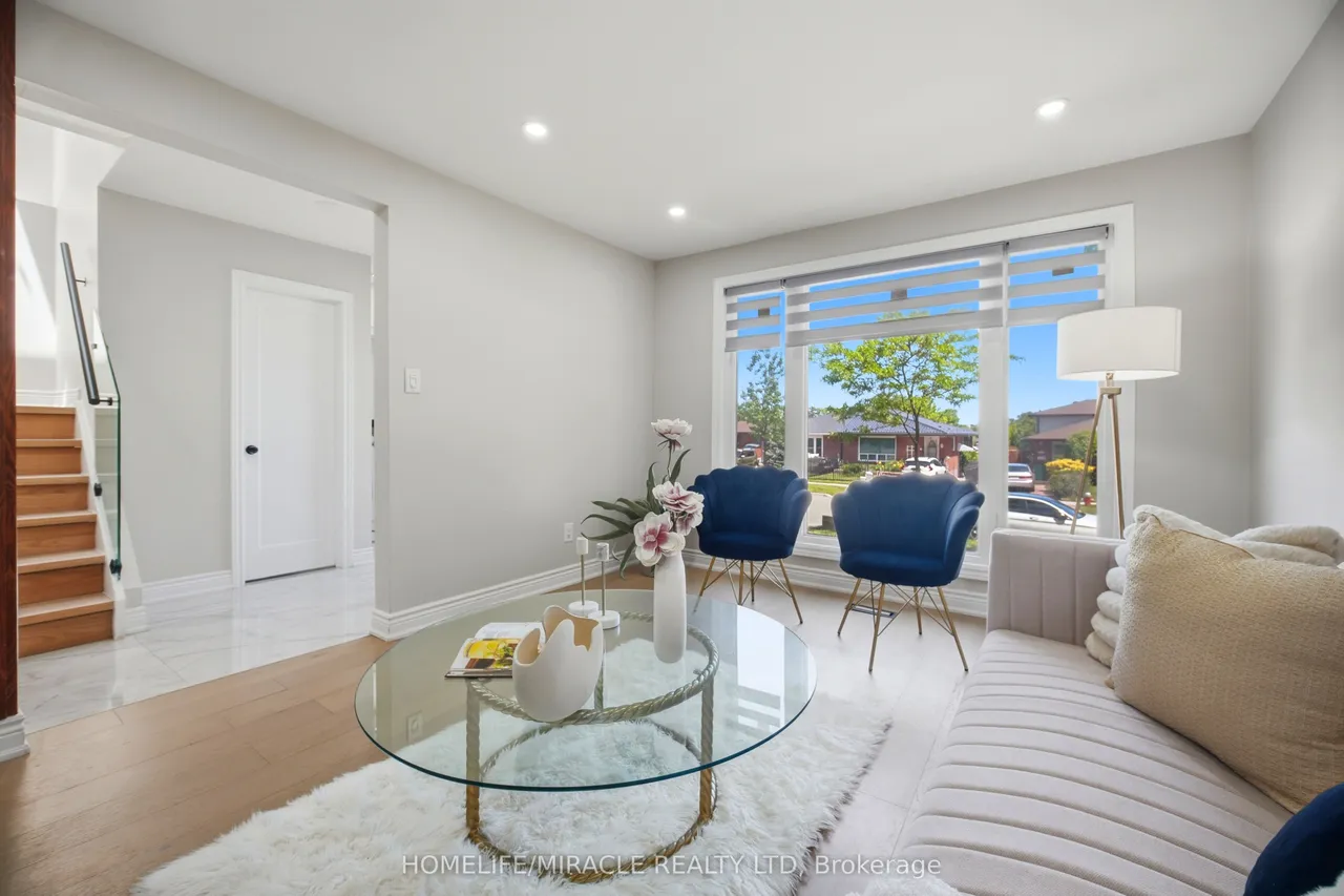 96 Bonham Boulevard — photo 3