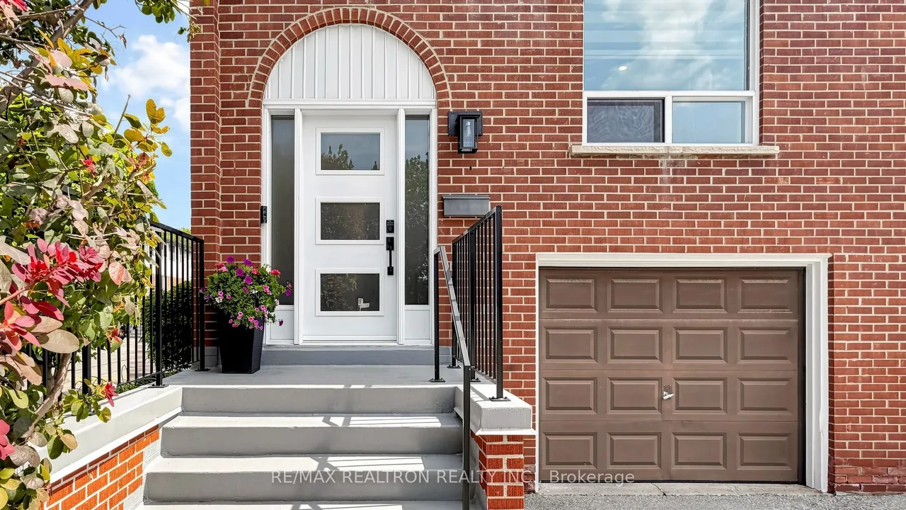 2445 Homelands Drive — photo 3