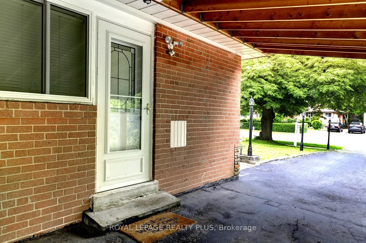 2694 Truscott Drive — photo 34
