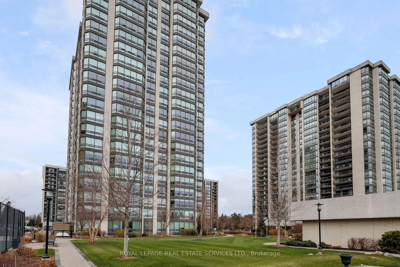 2180 Marine Drive — photo 44