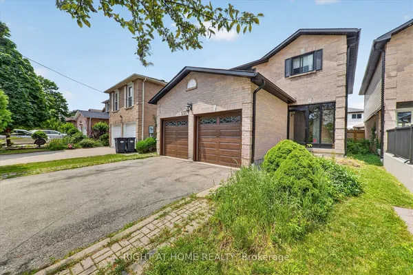 531 Wallenberg Crescent — photo 2