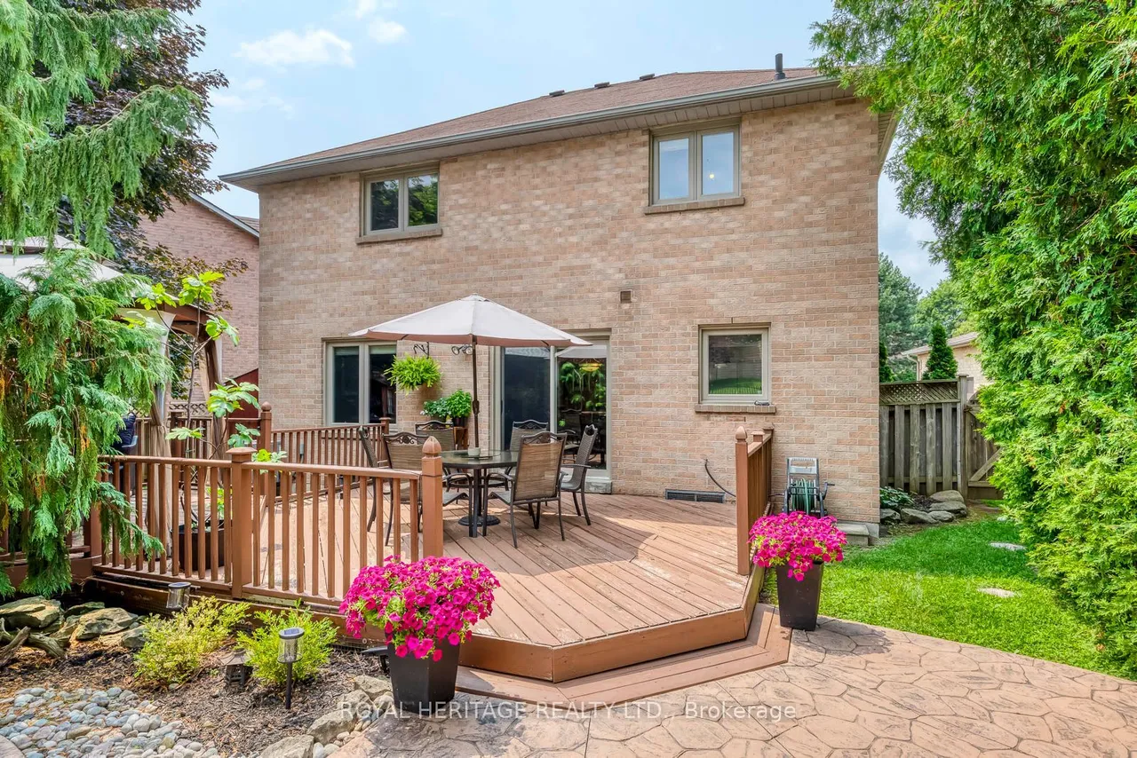 1451 Ravensmoor Crescent — photo 48