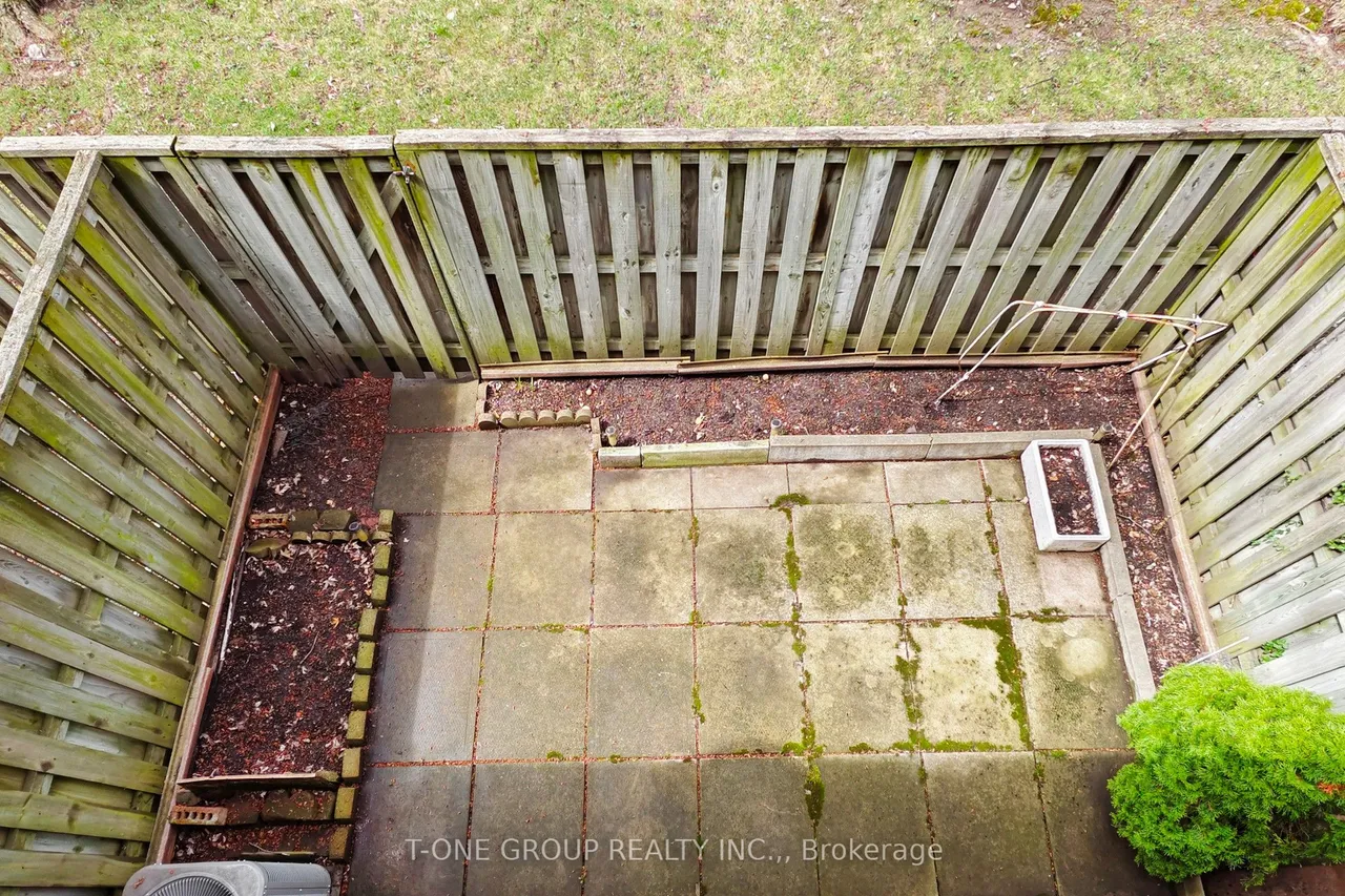 3025 Cedarglen Gate — photo 14