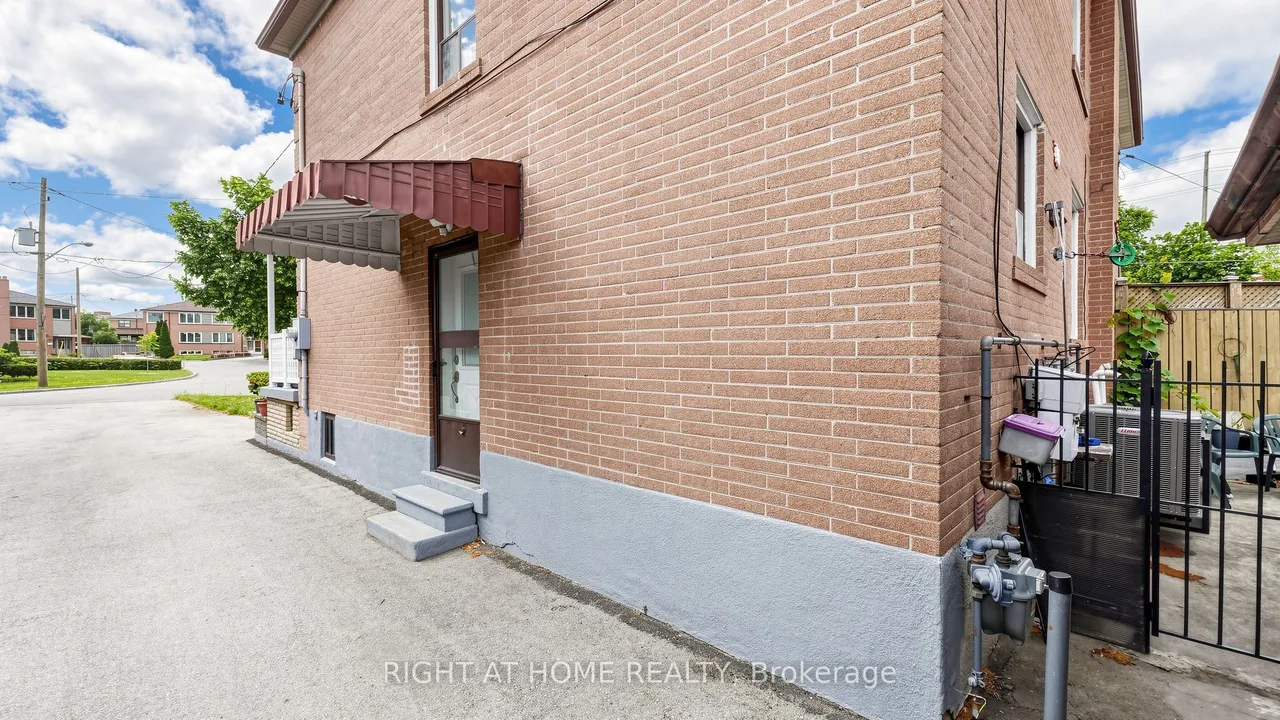 22 Brigham Court — photo 35