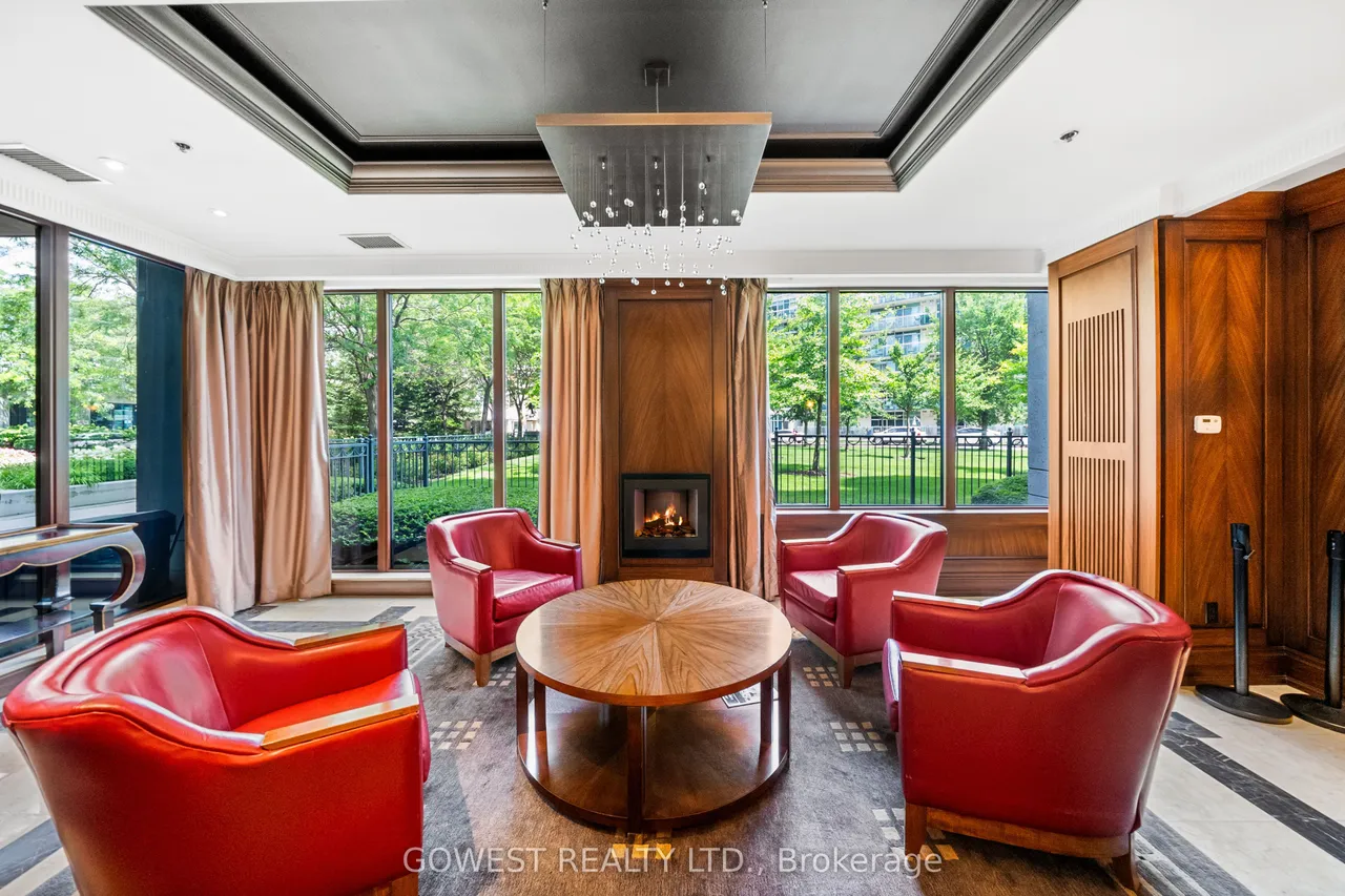 2095 Lake Shore Boulevard W, Unit 318 — photo 50
