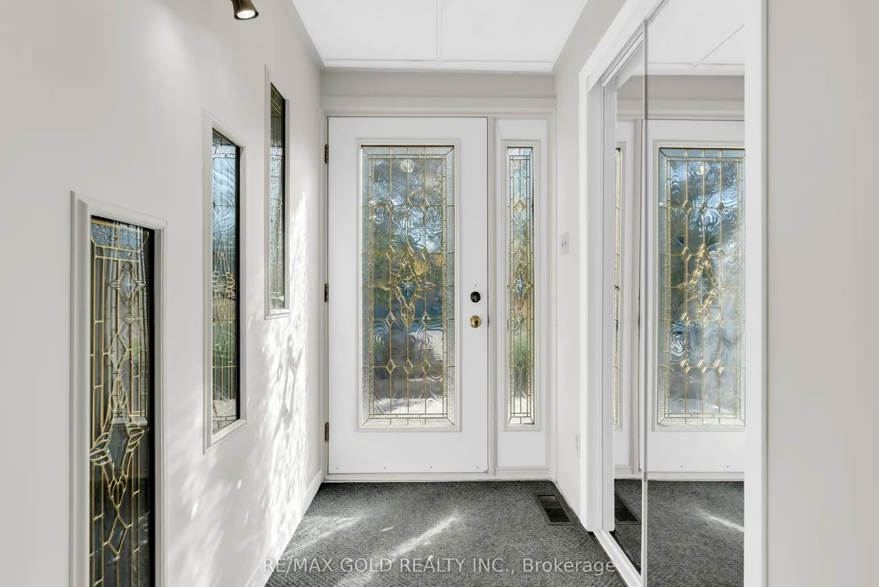 2520 Constable Road — photo 2