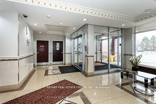 7405 Goreway Drive — photo 2
