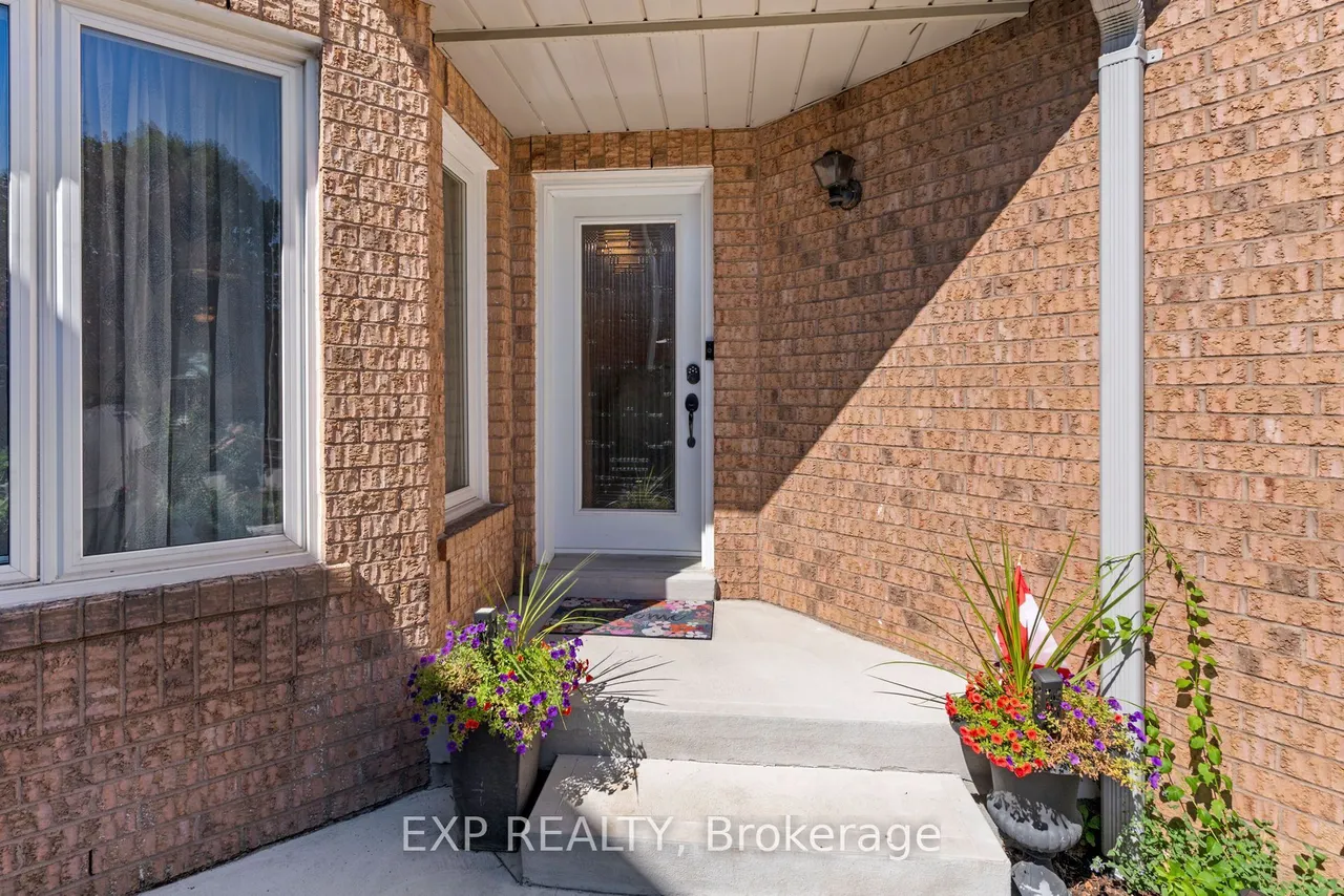 6192 Duford Drive — photo 3