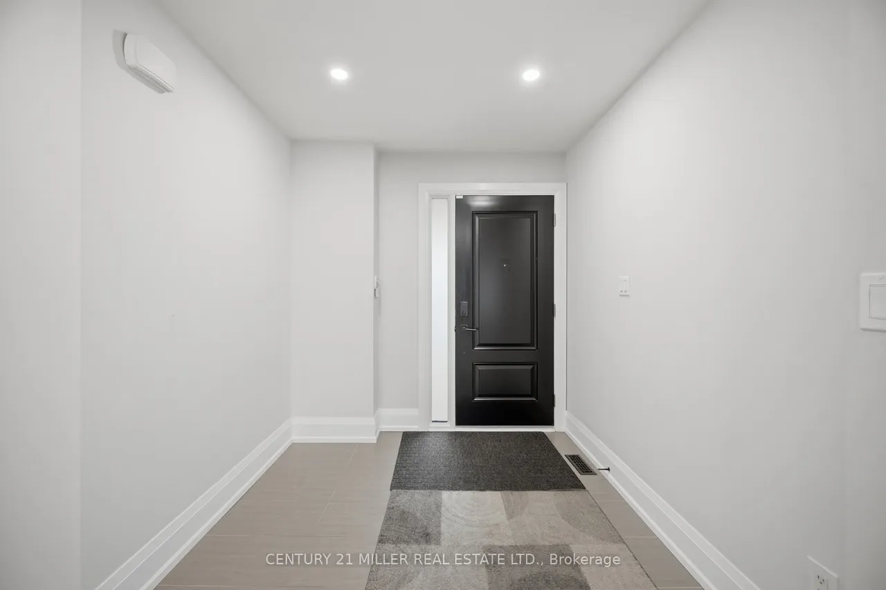 689 Macbeth Heights — photo 45