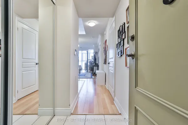 3 Marine Parade Drive — photo 2