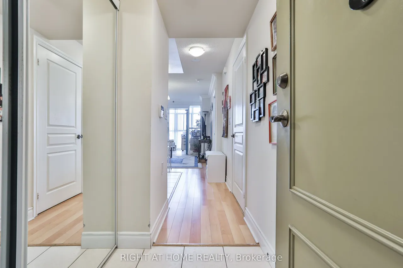 3 Marine Parade Drive — photo 2