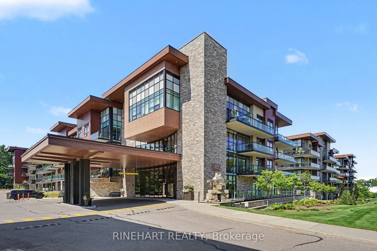 1575 Lakeshore Road W — photo 2