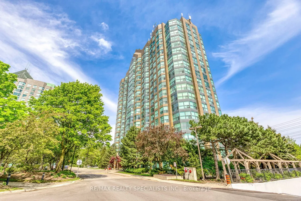 2177 Burnhamthorpe Road W — photo 2