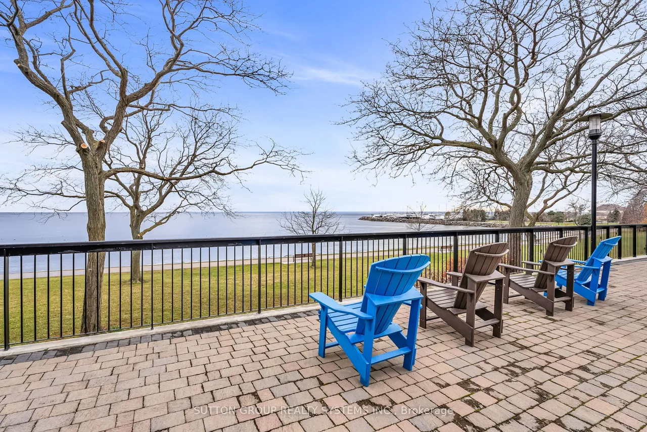 2180 Marine Drive — photo 50