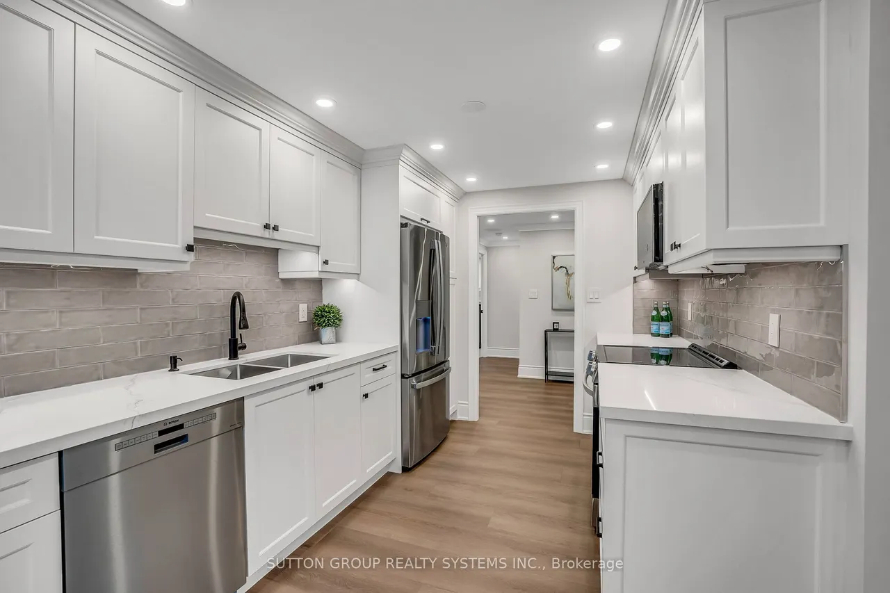 2180 Marine Drive