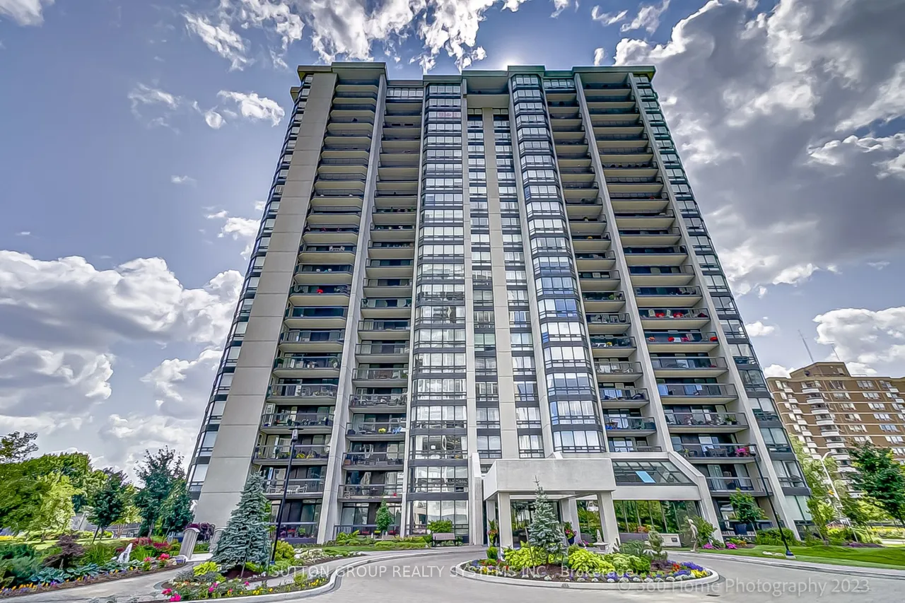 2180 Marine Drive — photo 2