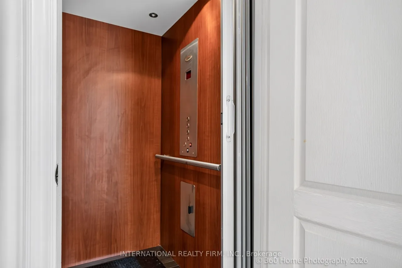 37-4135 Shipp Drive — photo 12
