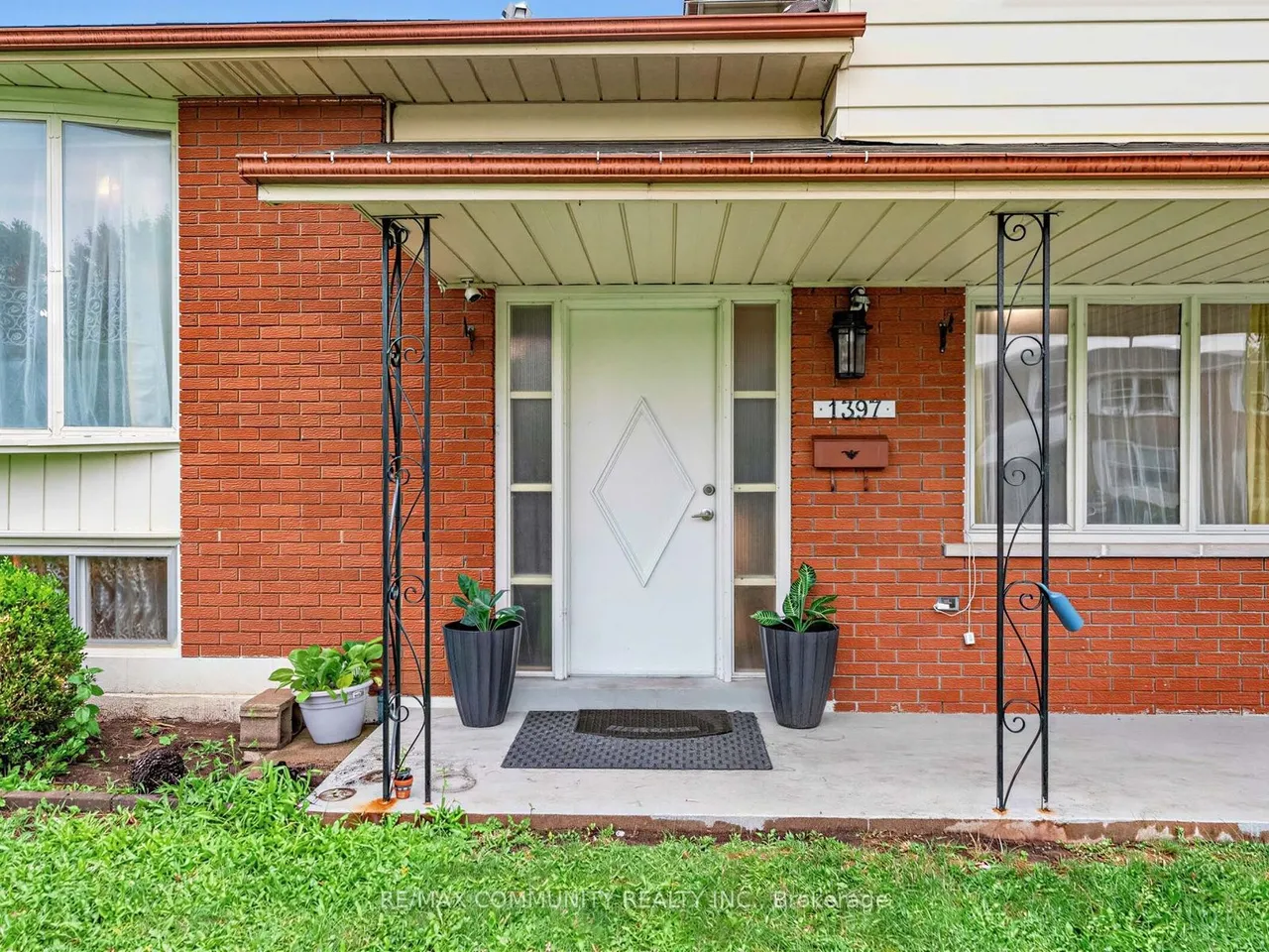 1397 Charles Drive — photo 3