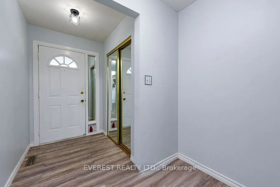 7549 Catalpa Road — photo 3