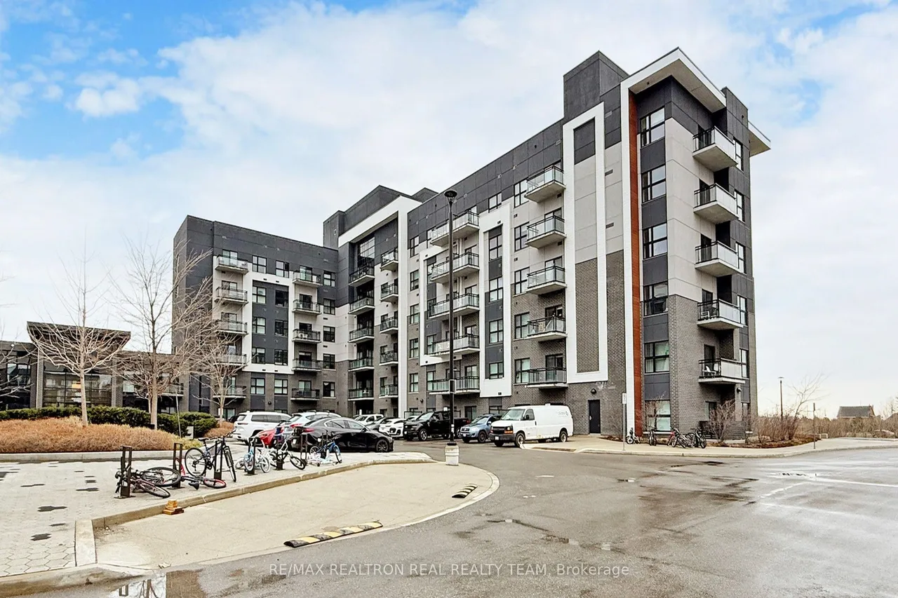 102 Grovewood Common