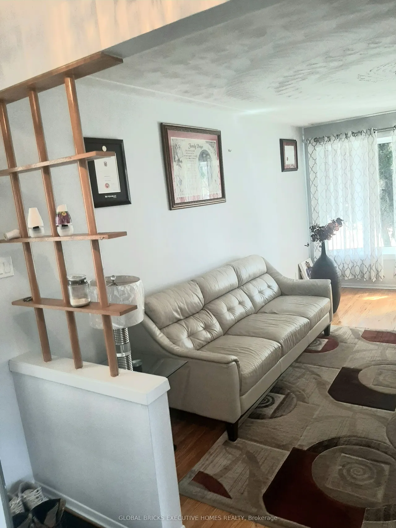 2141 Meadowbrook Road — photo 3