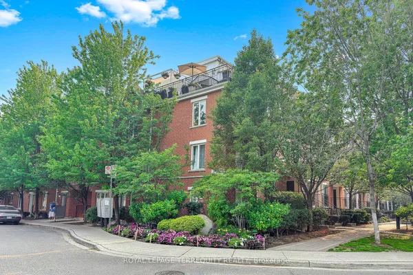 26 Laidlaw Street, Unit 1501C