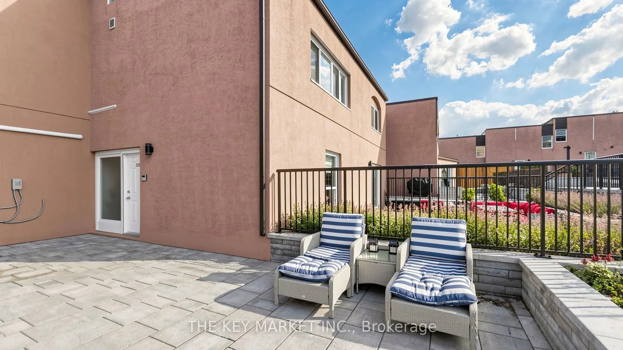 3060 Constitution Boulevard — photo 2