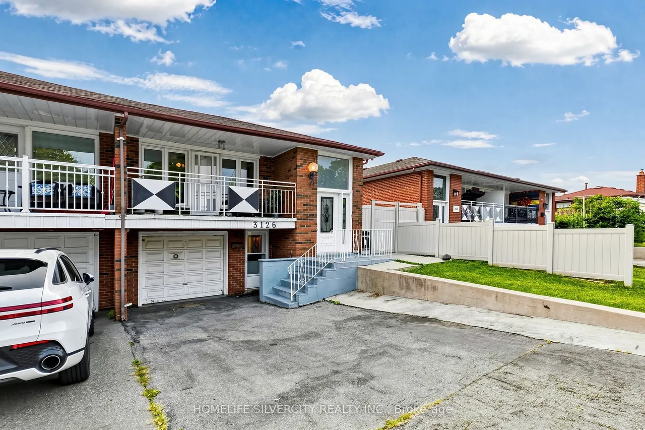 3126 Redbank Crescent — photo 3