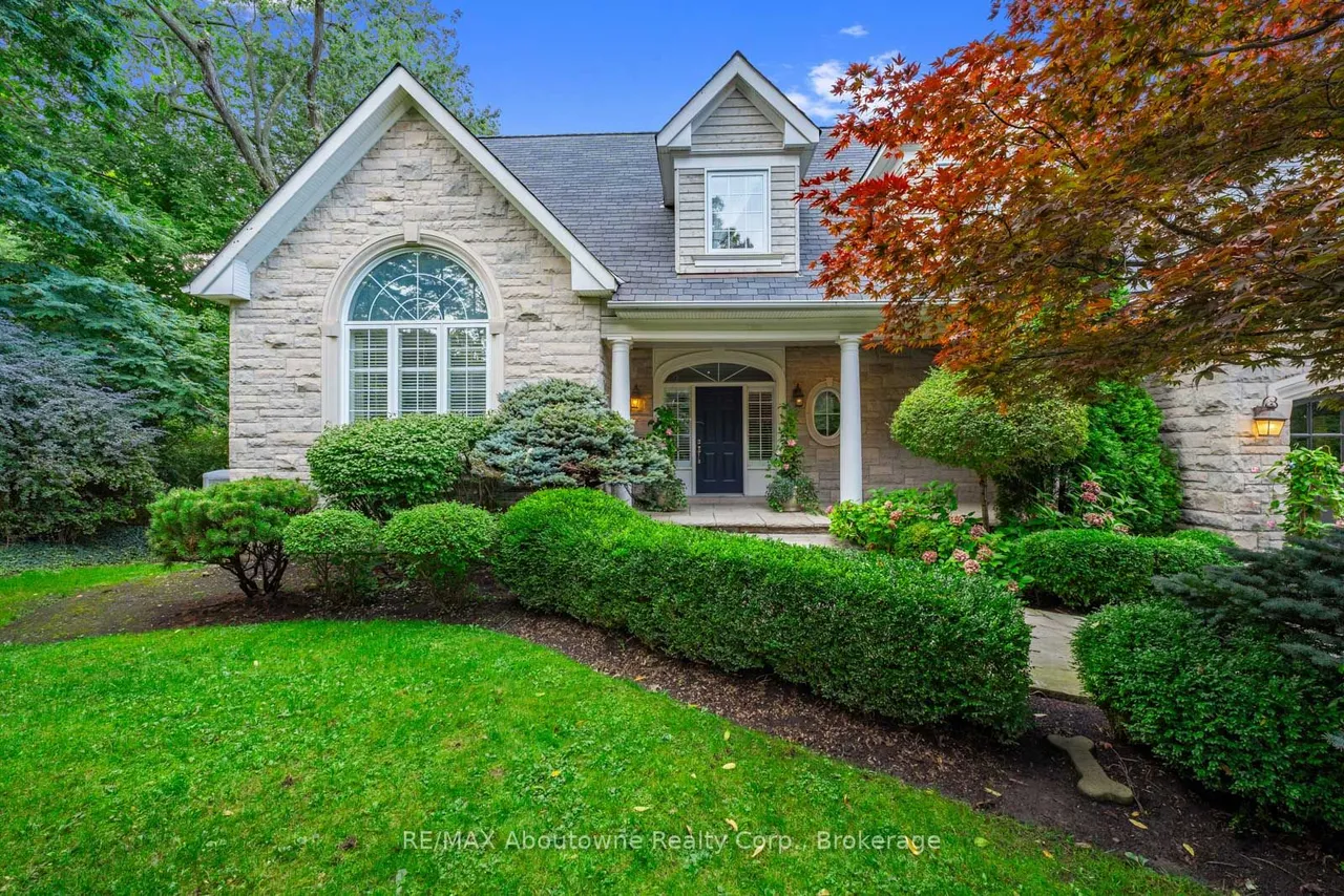 235 LAKEWOOD Drive — photo 3