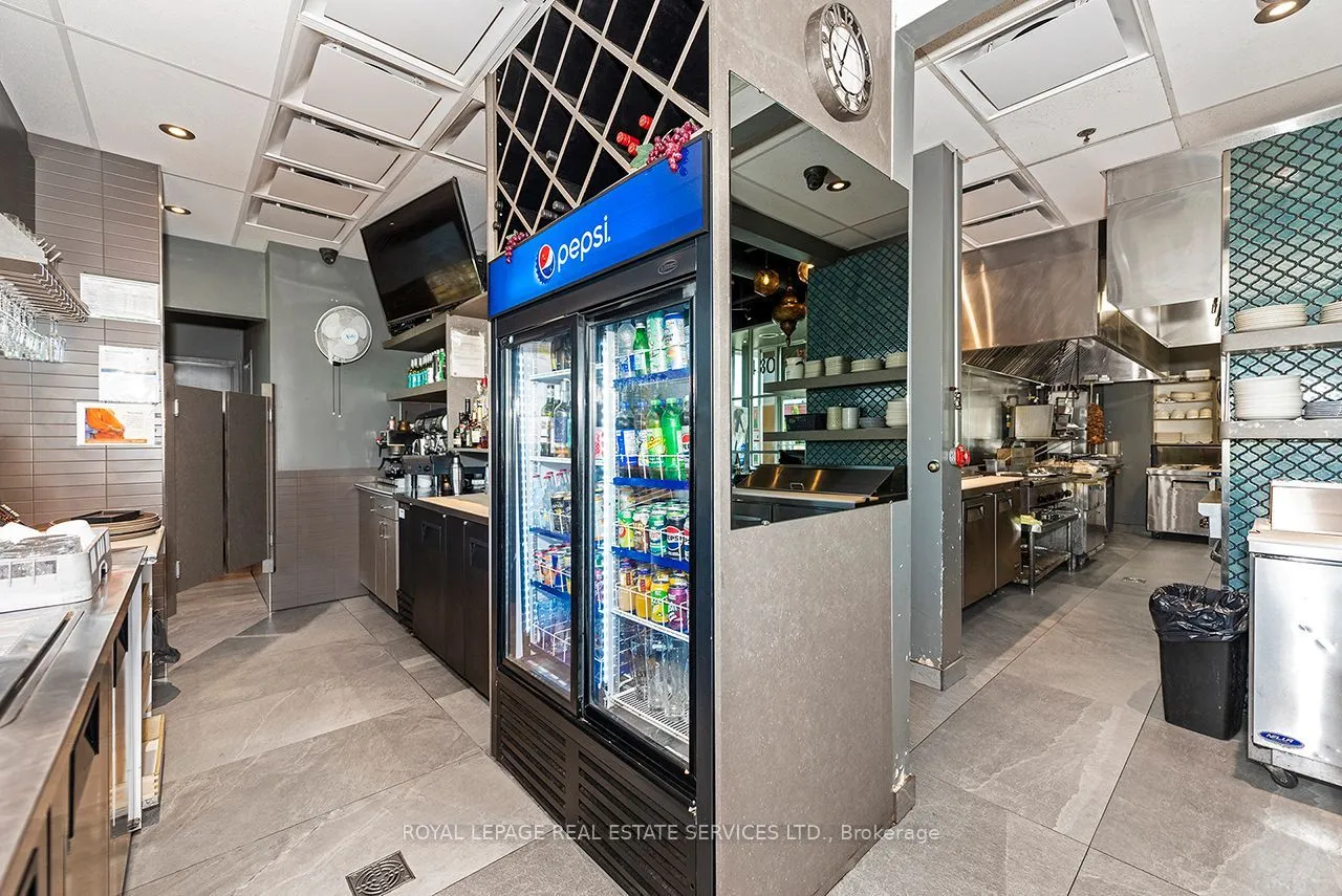 430 Iroquois Shore Road — photo 49