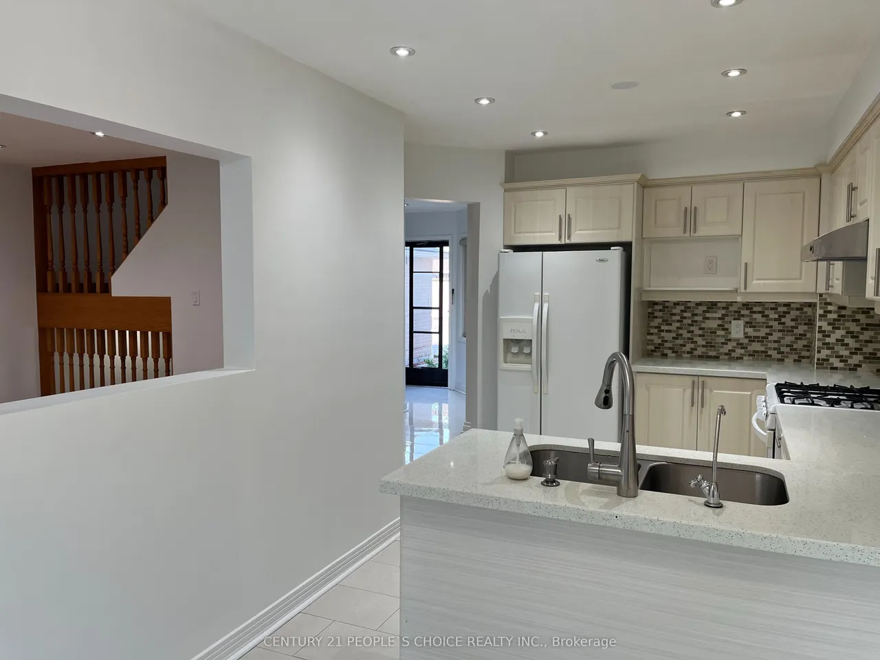 3600 Colonial Drive — photo 2