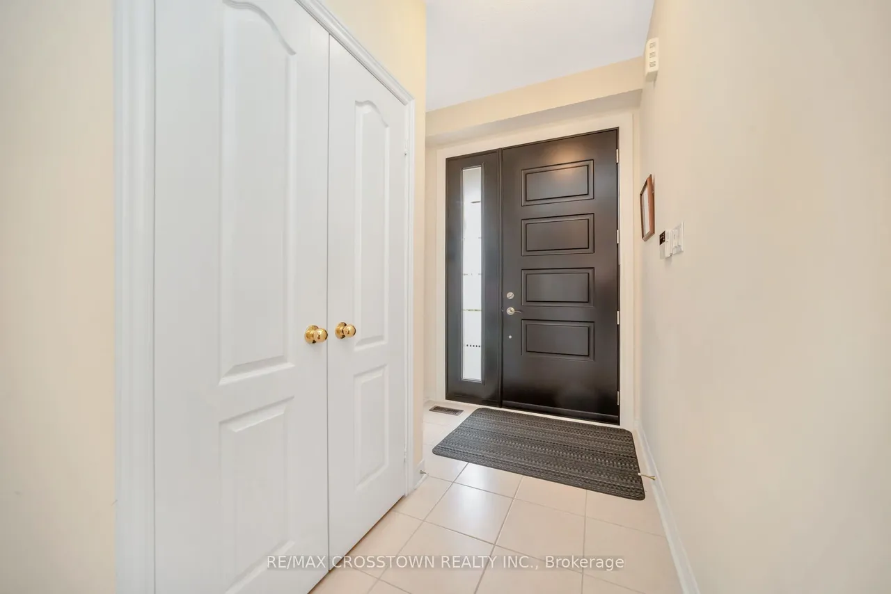 67 Sorbonne Drive — photo 3