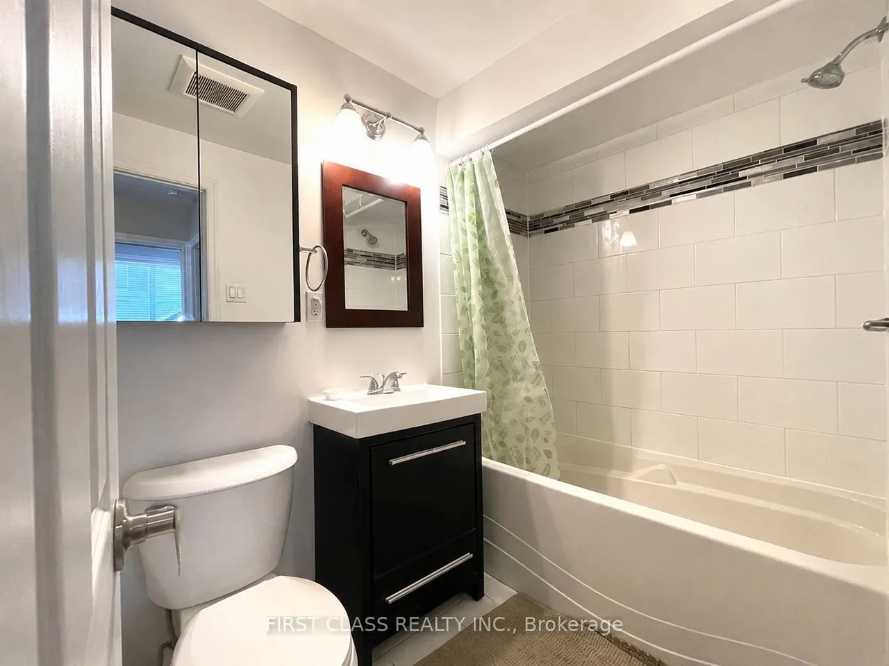 1323 Redbank Crescent — photo 26