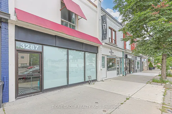 3287 Dundas Street W — photo 2