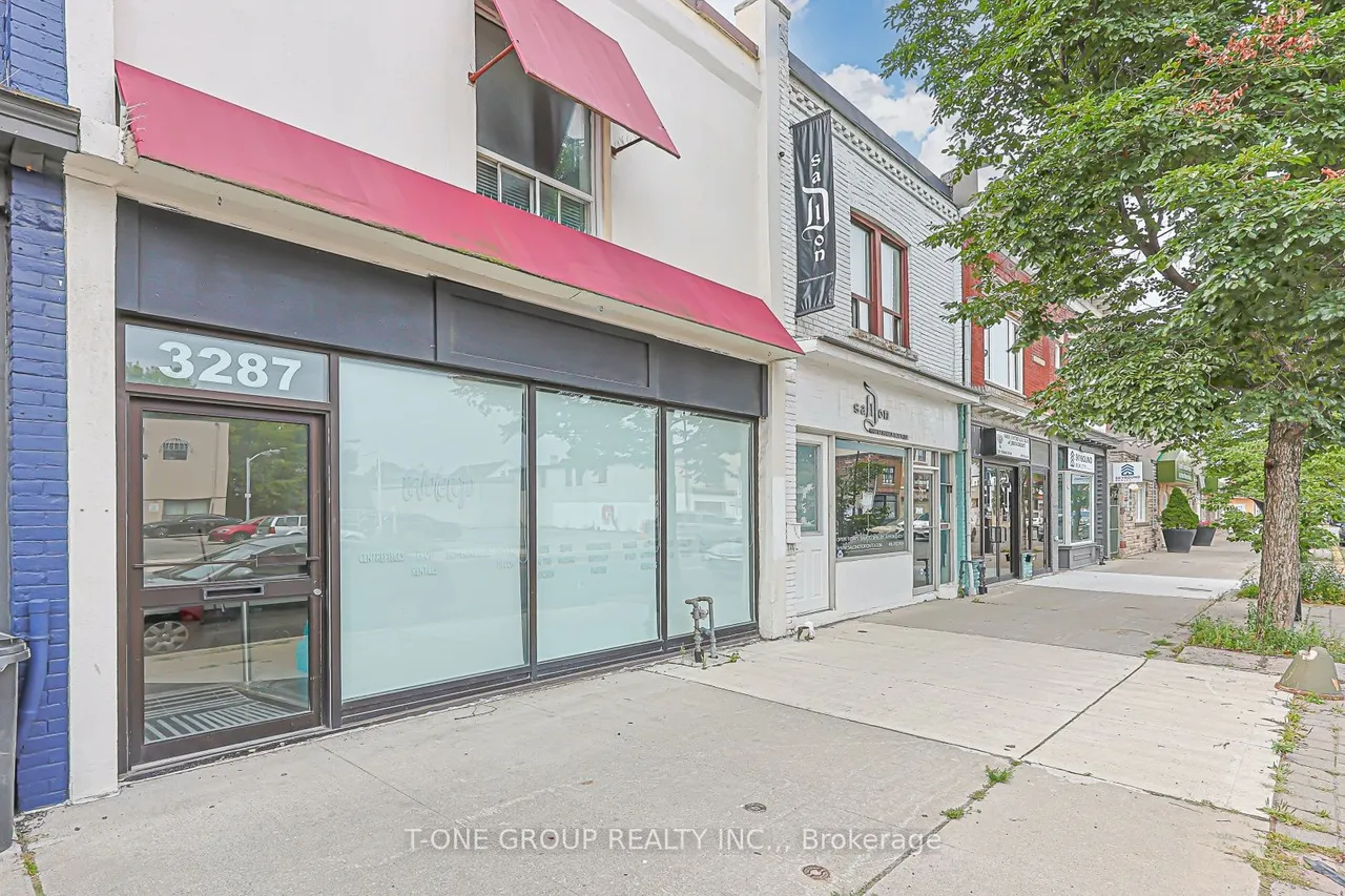 3287 Dundas Street W — photo 2