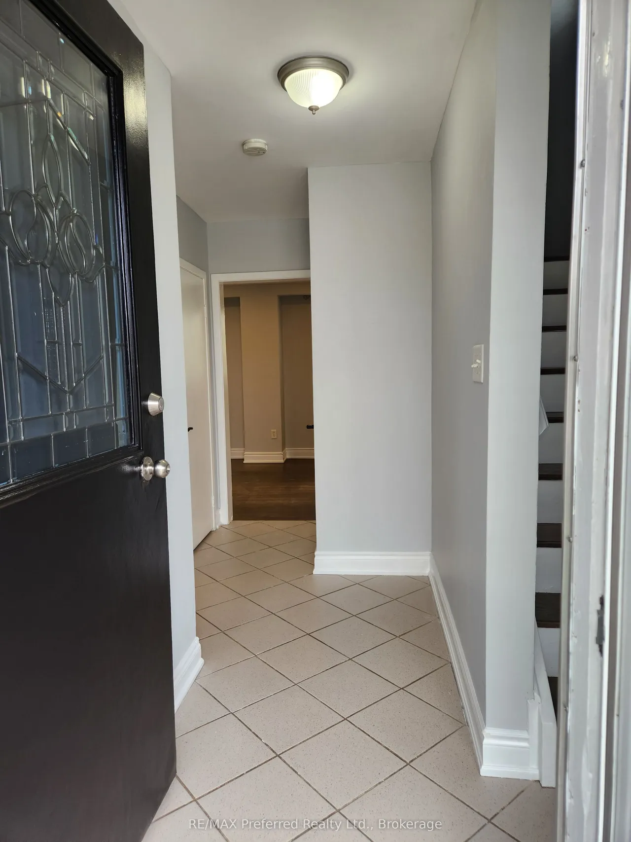45 Aloma Crescent — photo 3