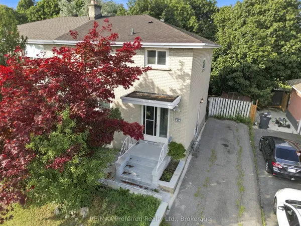 45 Aloma Crescent